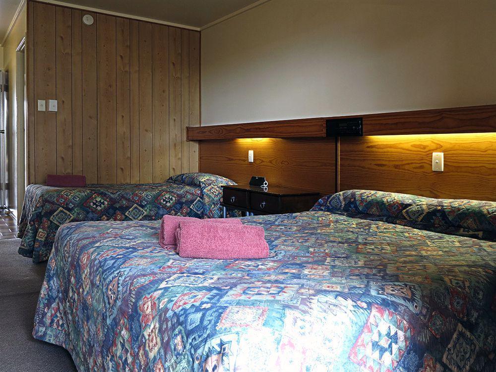 Wilsonton Hotel Тувумба Экстерьер фото
